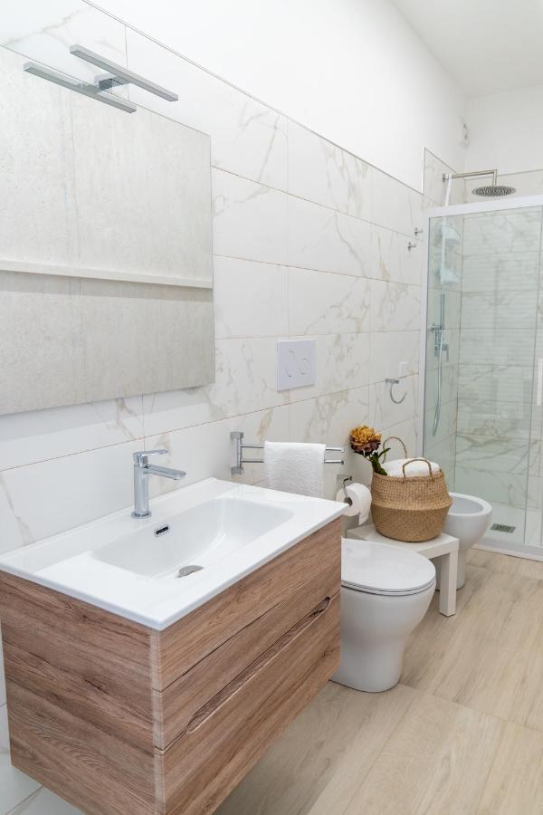 Nni Mia Hotel โมดิกา ภายนอก รูปภาพ