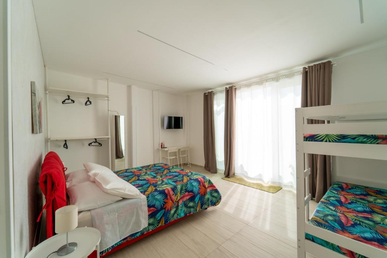 Nni Mia Hotel โมดิกา ภายนอก รูปภาพ
